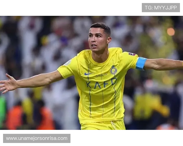 纳赛尔勉励德罗专注训练足球 纳赛尔勉励德罗专注训练足球